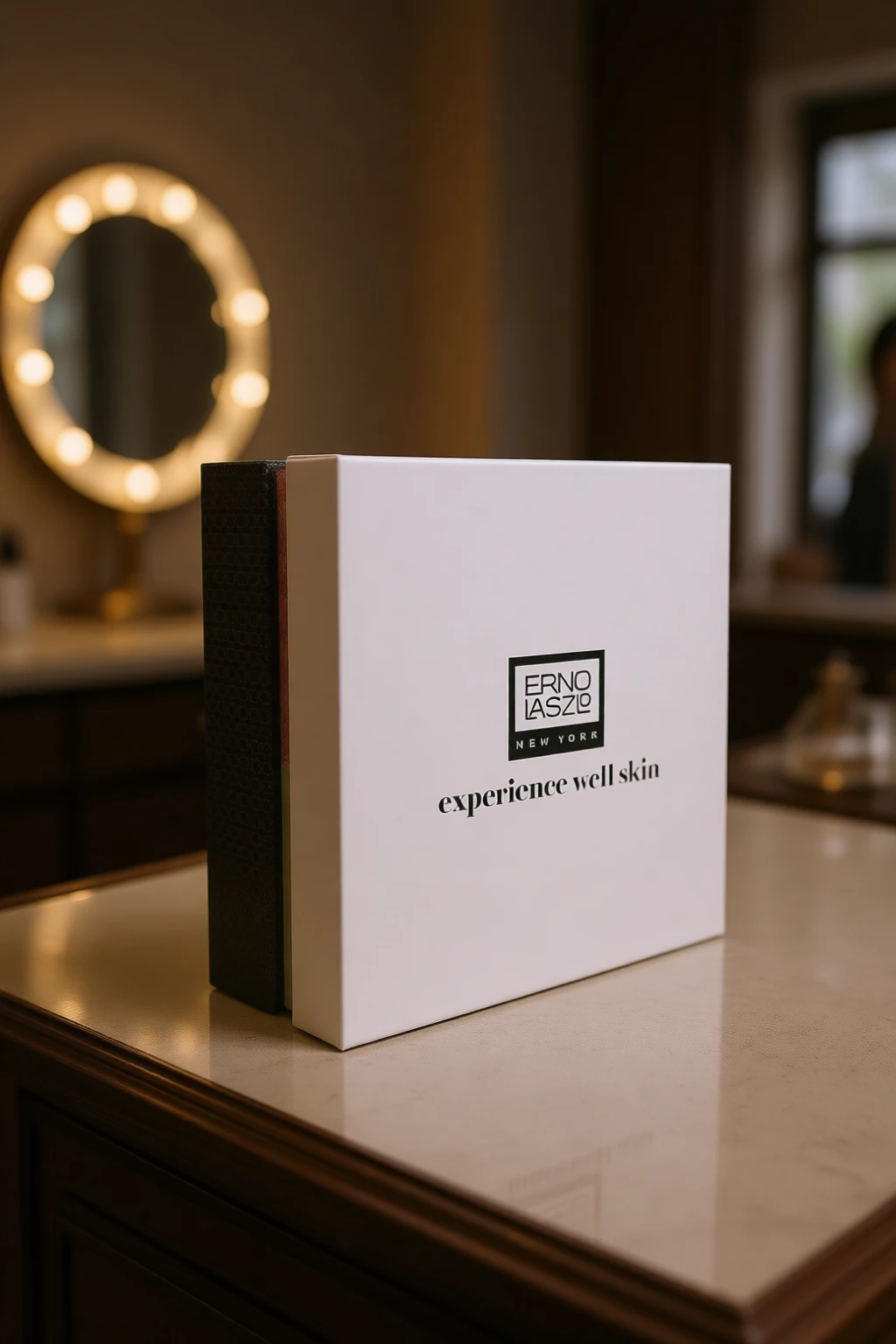 Cosmetic packaging